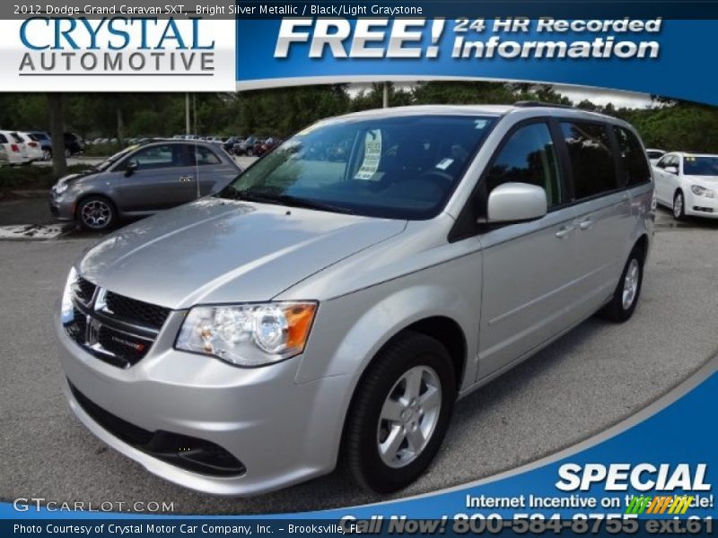 Bright Silver Metallic / Black/Light Graystone 2012 Dodge Grand Caravan SXT