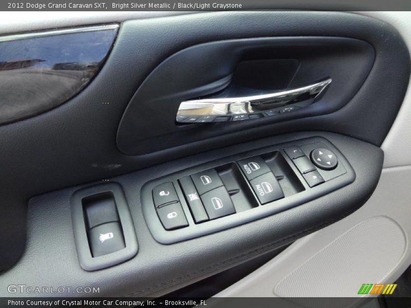 Bright Silver Metallic / Black/Light Graystone 2012 Dodge Grand Caravan SXT