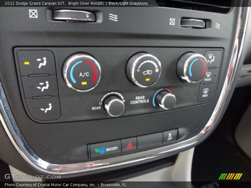 Bright Silver Metallic / Black/Light Graystone 2012 Dodge Grand Caravan SXT