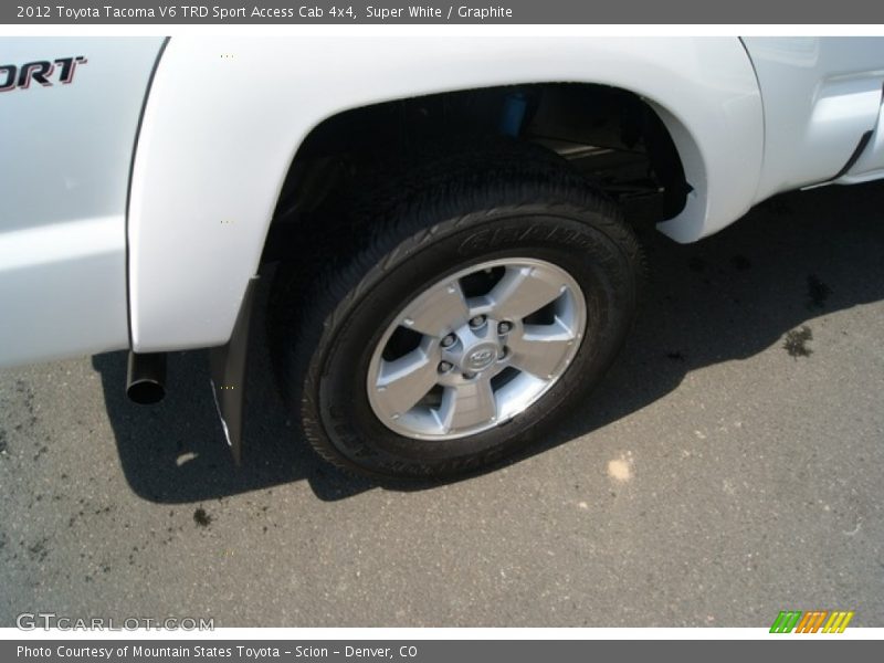 Super White / Graphite 2012 Toyota Tacoma V6 TRD Sport Access Cab 4x4