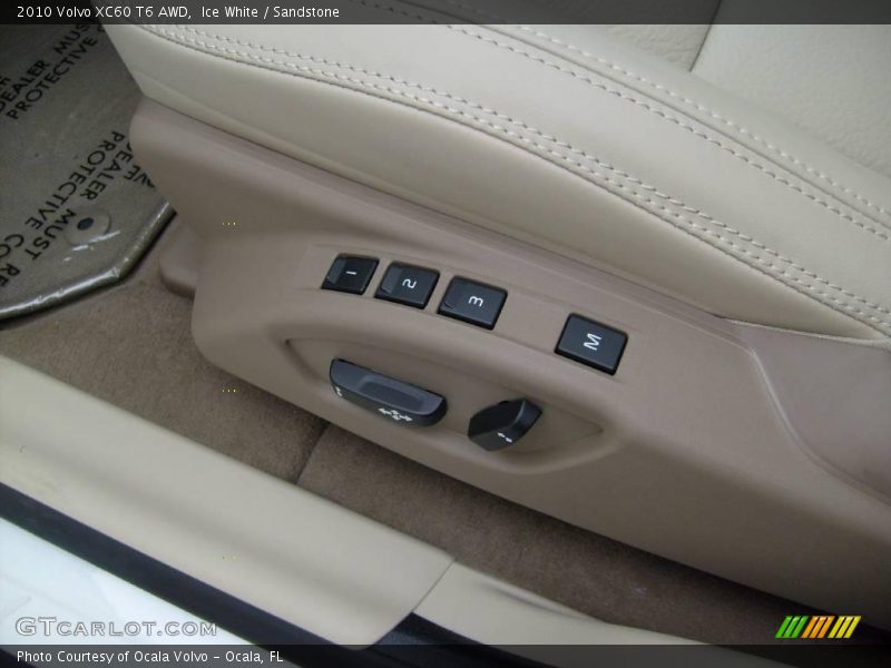 Ice White / Sandstone 2010 Volvo XC60 T6 AWD