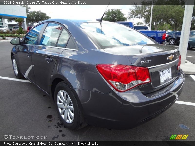Taupe Gray Metallic / Jet Black 2011 Chevrolet Cruze LT