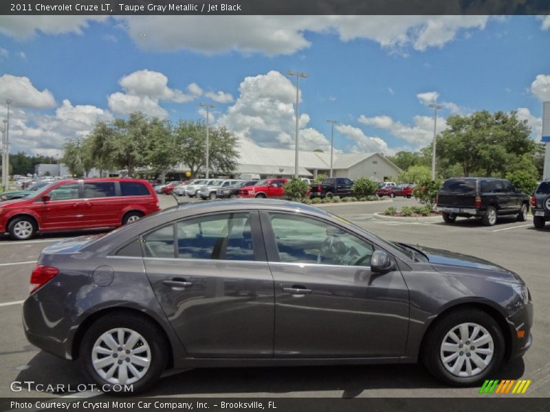 Taupe Gray Metallic / Jet Black 2011 Chevrolet Cruze LT