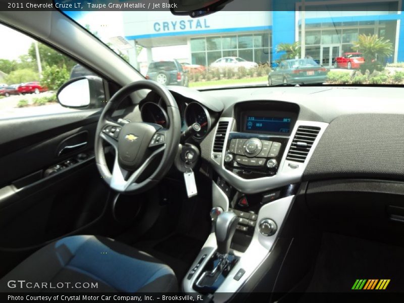 Taupe Gray Metallic / Jet Black 2011 Chevrolet Cruze LT