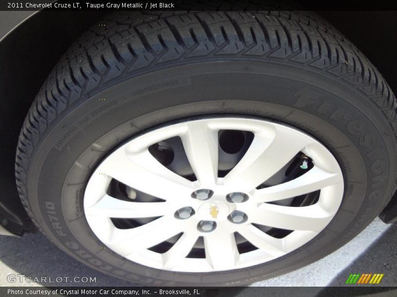 Taupe Gray Metallic / Jet Black 2011 Chevrolet Cruze LT