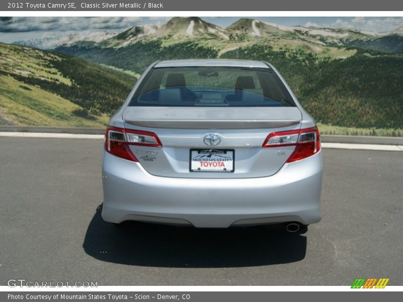 Classic Silver Metallic / Black 2012 Toyota Camry SE