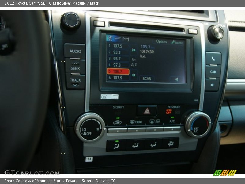 Classic Silver Metallic / Black 2012 Toyota Camry SE