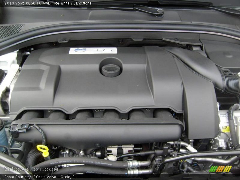 Ice White / Sandstone 2010 Volvo XC60 T6 AWD