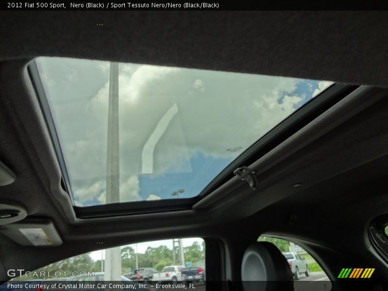 Sunroof of 2012 500 Sport