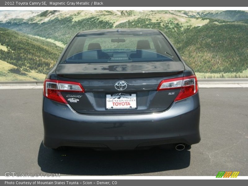 Magnetic Gray Metallic / Black 2012 Toyota Camry SE