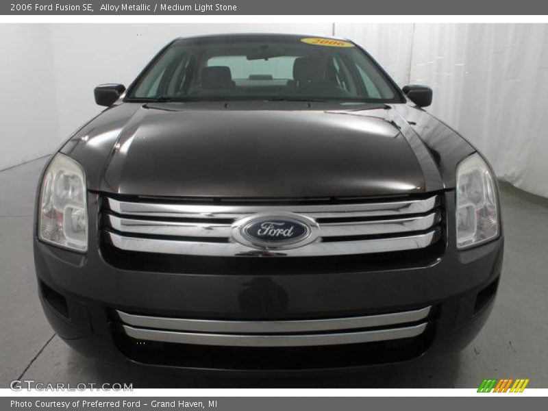 Alloy Metallic / Medium Light Stone 2006 Ford Fusion SE