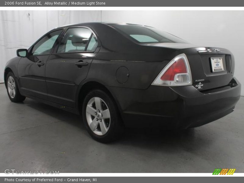 Alloy Metallic / Medium Light Stone 2006 Ford Fusion SE