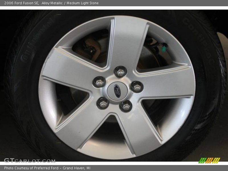 Alloy Metallic / Medium Light Stone 2006 Ford Fusion SE