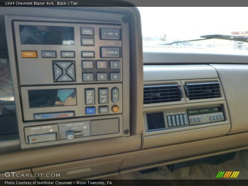 Black / Tan 1994 Chevrolet Blazer 4x4