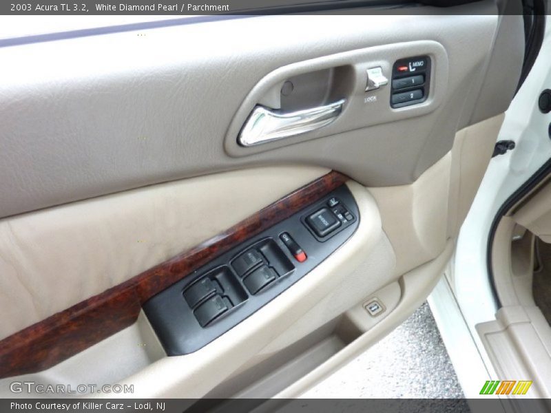 White Diamond Pearl / Parchment 2003 Acura TL 3.2