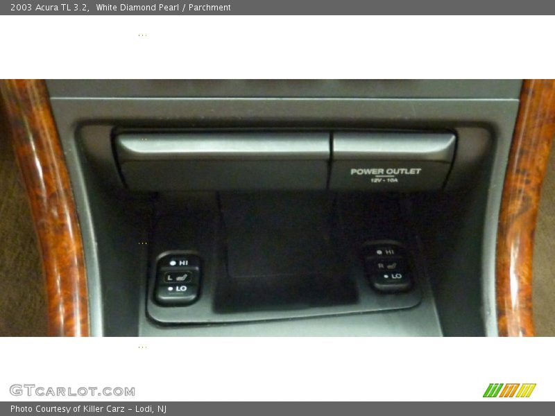 White Diamond Pearl / Parchment 2003 Acura TL 3.2