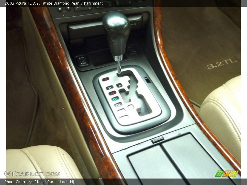White Diamond Pearl / Parchment 2003 Acura TL 3.2