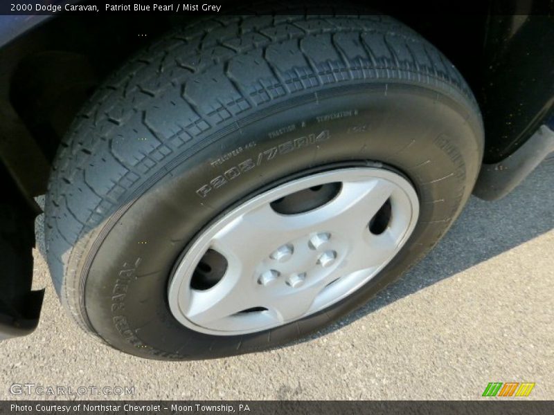 Patriot Blue Pearl / Mist Grey 2000 Dodge Caravan