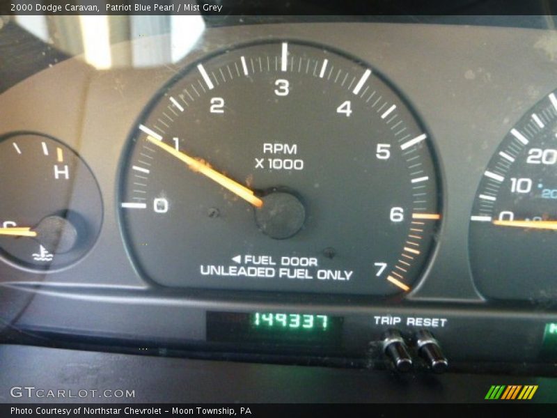 Patriot Blue Pearl / Mist Grey 2000 Dodge Caravan