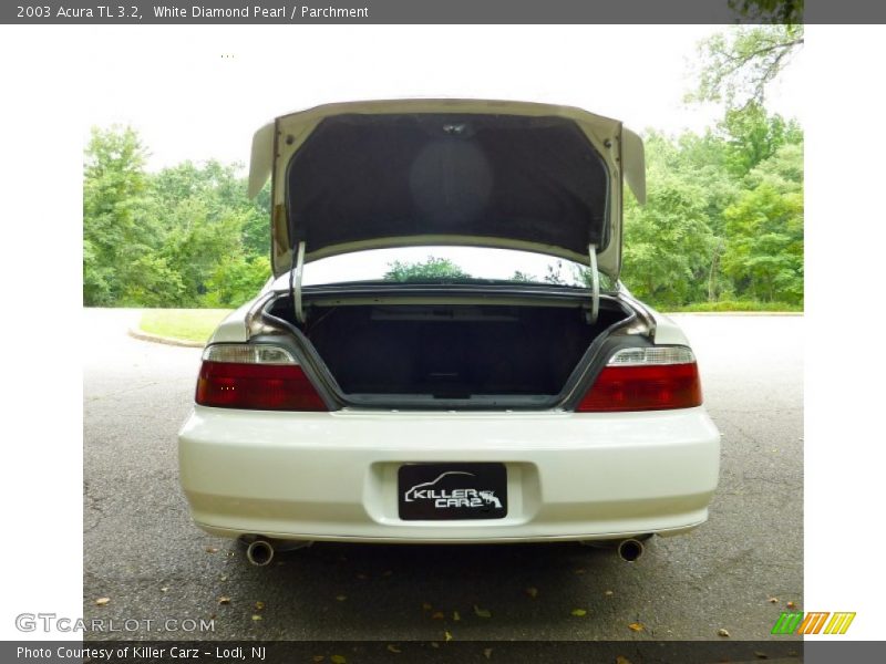 White Diamond Pearl / Parchment 2003 Acura TL 3.2