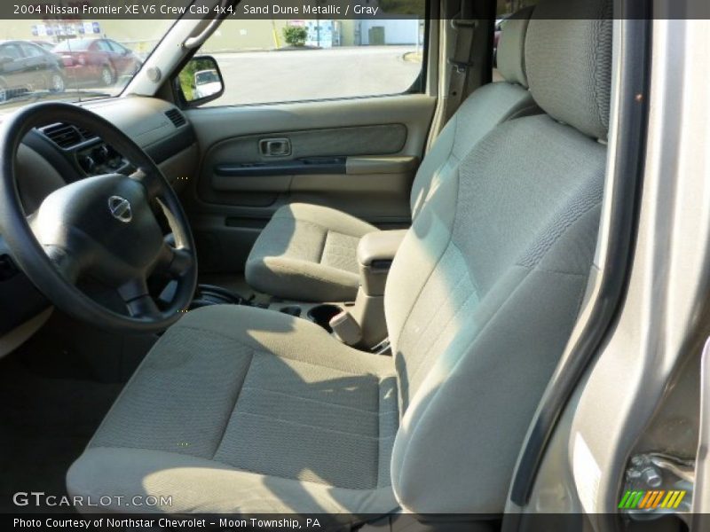 Sand Dune Metallic / Gray 2004 Nissan Frontier XE V6 Crew Cab 4x4