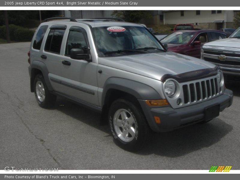 Bright Silver Metallic / Medium Slate Gray 2005 Jeep Liberty CRD Sport 4x4