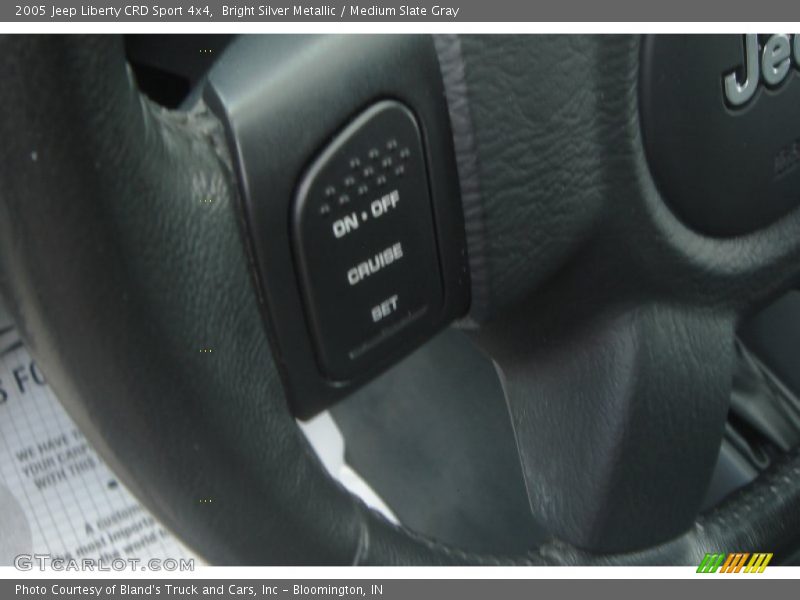 Bright Silver Metallic / Medium Slate Gray 2005 Jeep Liberty CRD Sport 4x4