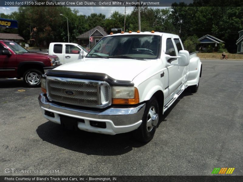 Oxford White / Medium Parchment 2000 Ford F350 Super Duty Lariat Crew Cab Dually