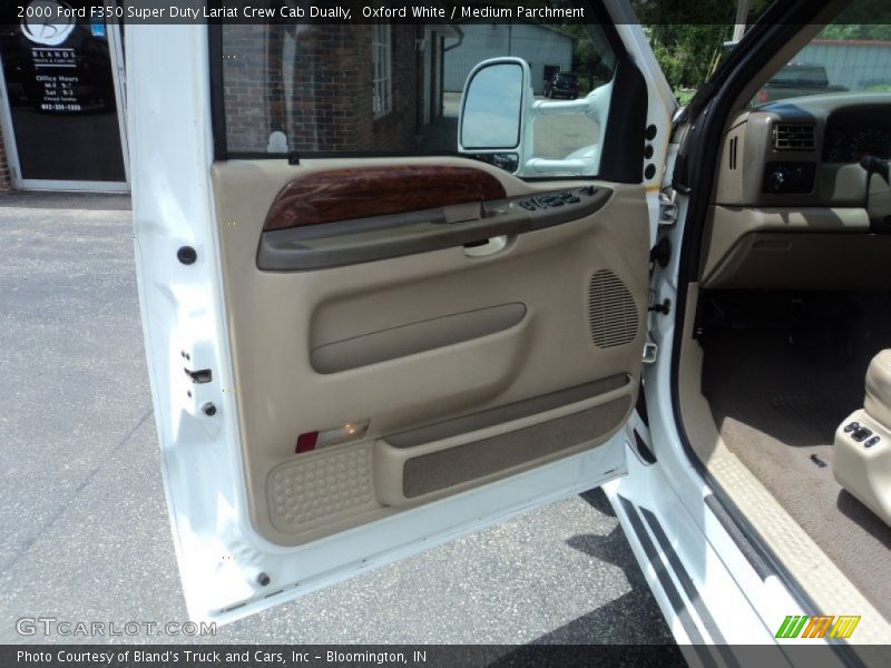Oxford White / Medium Parchment 2000 Ford F350 Super Duty Lariat Crew Cab Dually