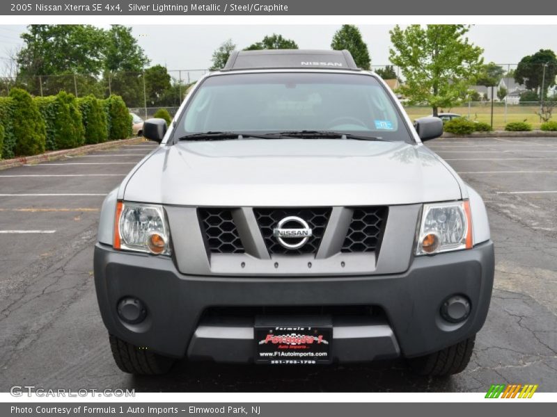 Silver Lightning Metallic / Steel/Graphite 2005 Nissan Xterra SE 4x4