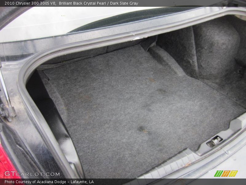  2010 300 300S V8 Trunk