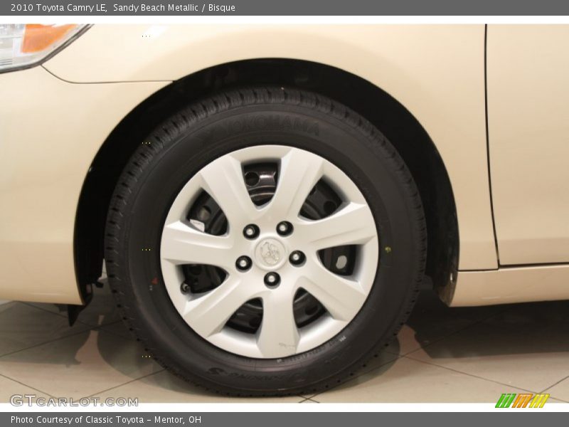 Sandy Beach Metallic / Bisque 2010 Toyota Camry LE