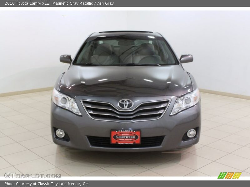 Magnetic Gray Metallic / Ash Gray 2010 Toyota Camry XLE