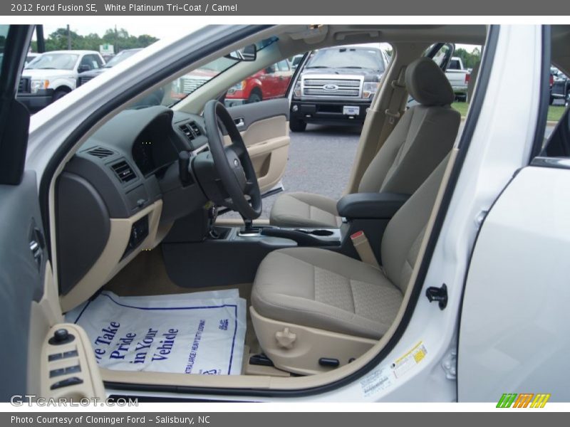 White Platinum Tri-Coat / Camel 2012 Ford Fusion SE