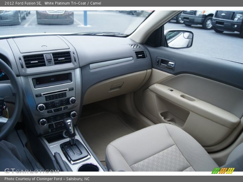 White Platinum Tri-Coat / Camel 2012 Ford Fusion SE