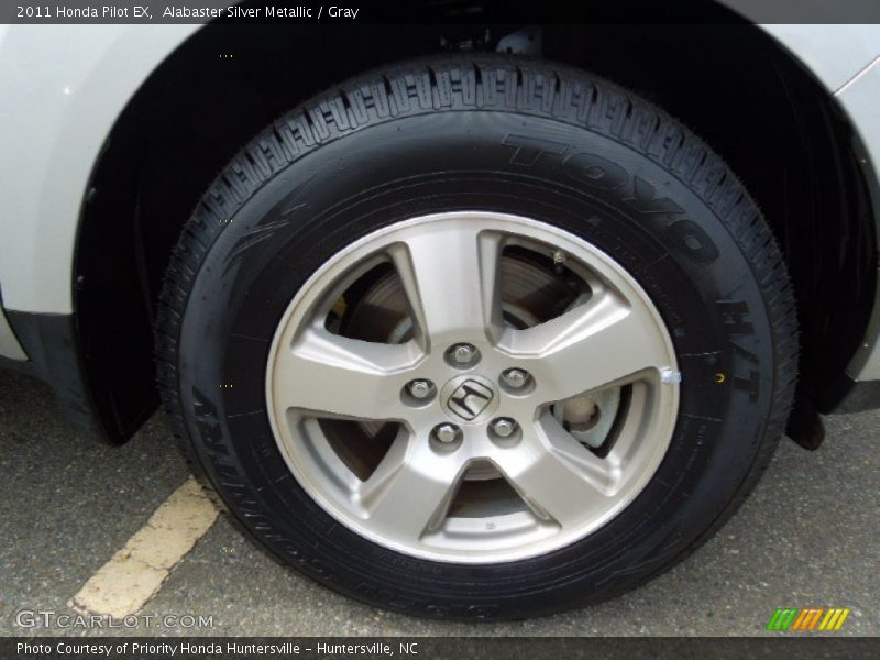Alabaster Silver Metallic / Gray 2011 Honda Pilot EX