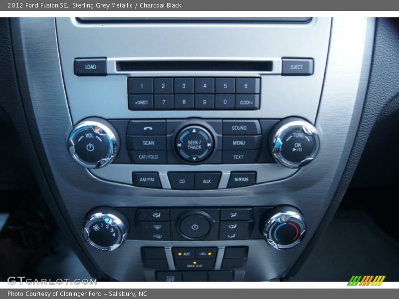 Sterling Grey Metallic / Charcoal Black 2012 Ford Fusion SE