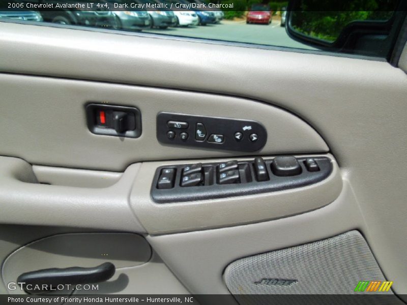 Dark Gray Metallic / Gray/Dark Charcoal 2006 Chevrolet Avalanche LT 4x4