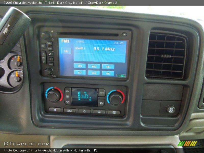 Dark Gray Metallic / Gray/Dark Charcoal 2006 Chevrolet Avalanche LT 4x4