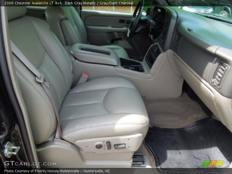 Dark Gray Metallic / Gray/Dark Charcoal 2006 Chevrolet Avalanche LT 4x4