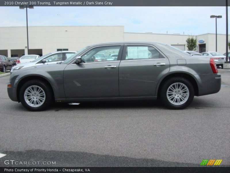 Tungsten Metallic / Dark Slate Gray 2010 Chrysler 300 Touring