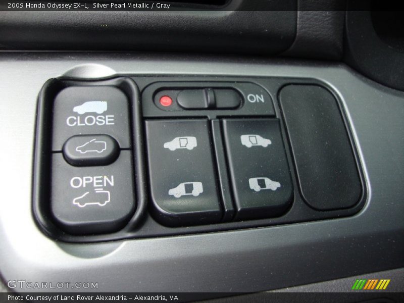 Silver Pearl Metallic / Gray 2009 Honda Odyssey EX-L