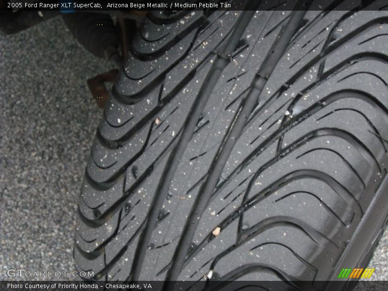 Arizona Beige Metallic / Medium Pebble Tan 2005 Ford Ranger XLT SuperCab