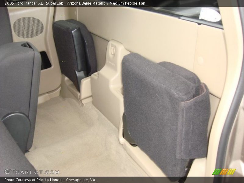Arizona Beige Metallic / Medium Pebble Tan 2005 Ford Ranger XLT SuperCab