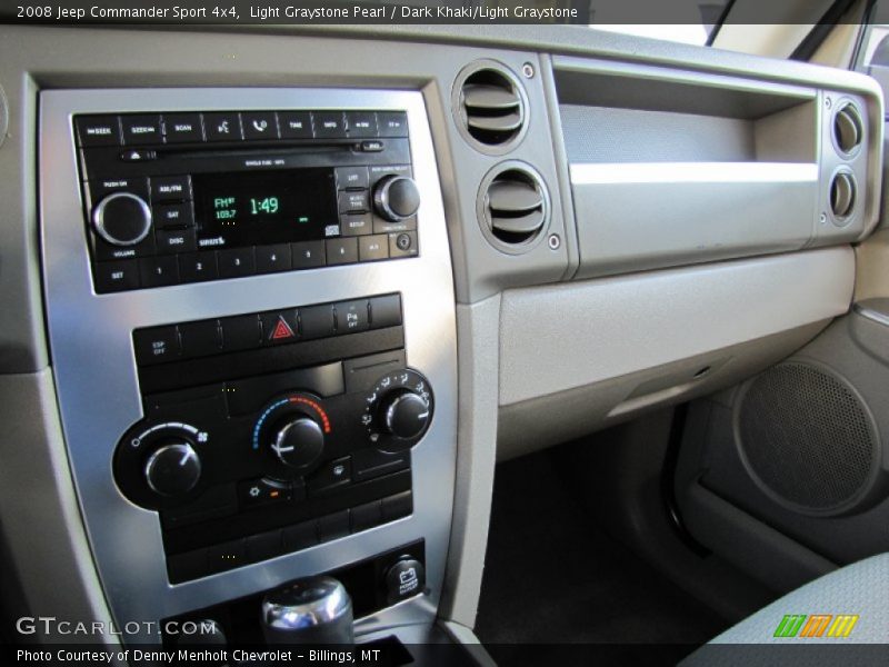 Light Graystone Pearl / Dark Khaki/Light Graystone 2008 Jeep Commander Sport 4x4