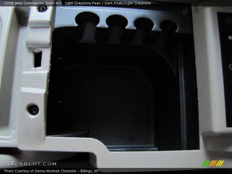 Light Graystone Pearl / Dark Khaki/Light Graystone 2008 Jeep Commander Sport 4x4