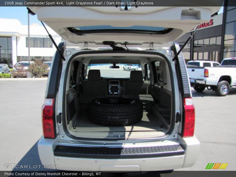 Light Graystone Pearl / Dark Khaki/Light Graystone 2008 Jeep Commander Sport 4x4