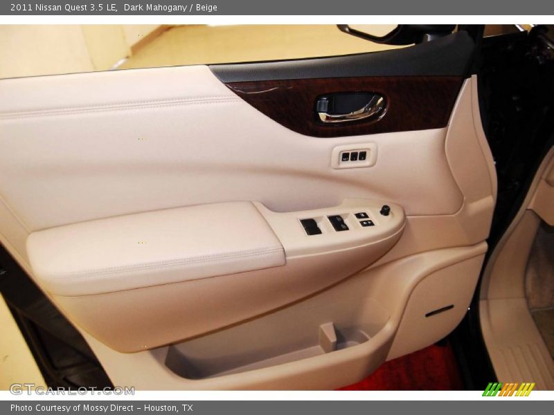 Dark Mahogany / Beige 2011 Nissan Quest 3.5 LE
