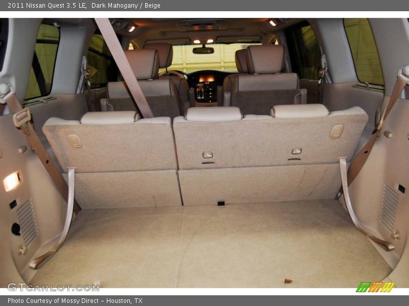 Dark Mahogany / Beige 2011 Nissan Quest 3.5 LE