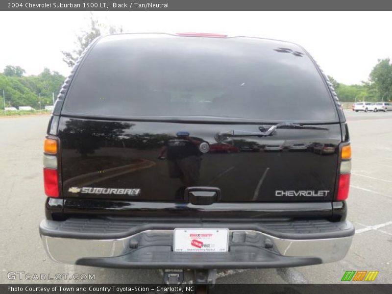 Black / Tan/Neutral 2004 Chevrolet Suburban 1500 LT